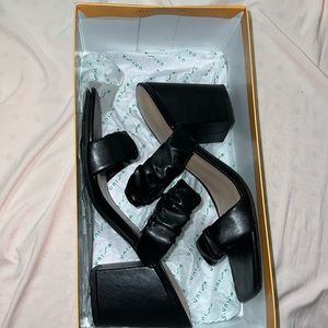 cyla sandals Unisa